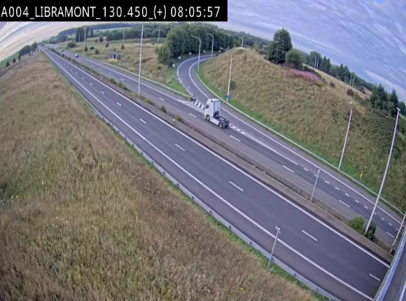Webcam à Libramont sur l'E411 à la jonction avec la N89 menant vers Bouillon et la France. Vue orientée vers Arlon