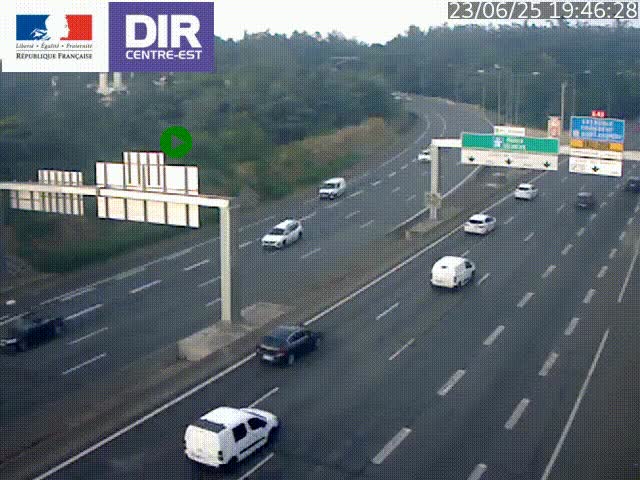 Caméra de circulation routière sur le boulevard périphérique Laurent Bonnevay de Lyon (D383) à hauteur de Bron, avant la jonction avec l'A43. Vue orientée vers l'échangeur