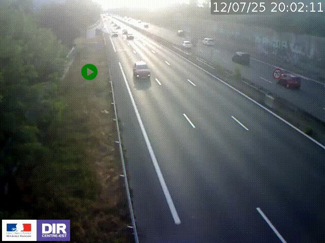 Webcam à Bron sur l'A43 à la jonction avec le boulevard périphérique de Lyon (D383). Vue orientée vers Lyon