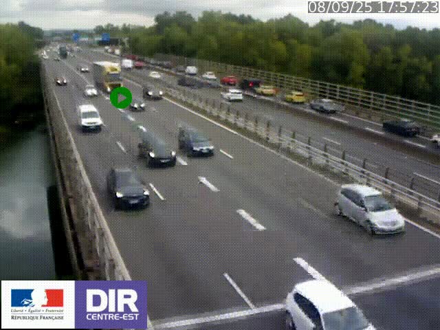 Caméra trafic à la jonction entre l'A46 (Rocade-est de Lyon) et l'A42 à hauteur de Vault-en-Velin en direction de Marseille