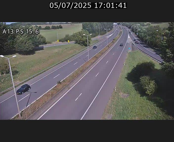 Traffic live webcam Luxembourg Kayl - A13 direction Dudelange - BK 15.6
