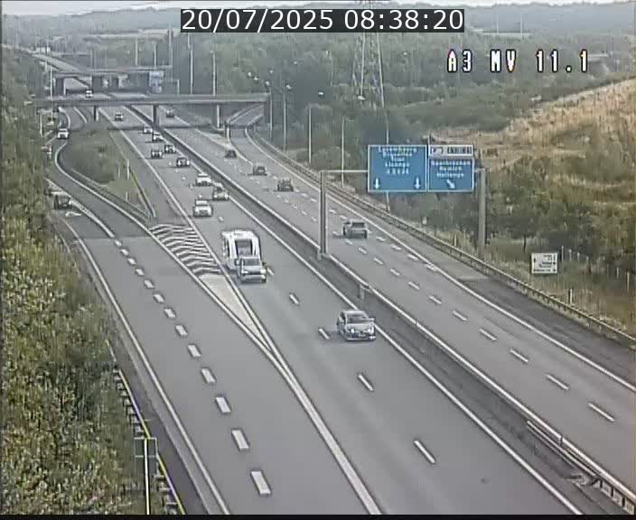 Traffic live webcam Luxembourg Croix de Bettembourg A3 - BK 11.1 - direction Luxembourg-ville