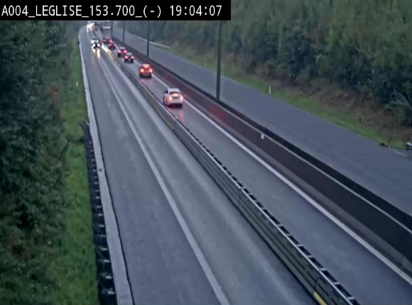Webcam autoroute A4 (E411-E25) à Léglise, avant la jonction avec la N40. Vue orientée vers Bruxelles