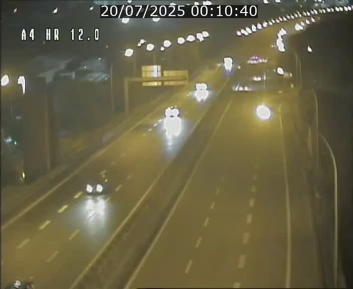 Traffic live webcam Luxembourg Jonction Foetz - A4 - BK 12.0 - direction Esch sur Alzette