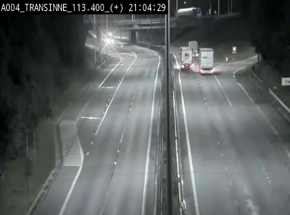 Webcam dans les Ardennes sur l'E411 à hauteur de Transinne. Vue orientée vers le sud de la Belgique