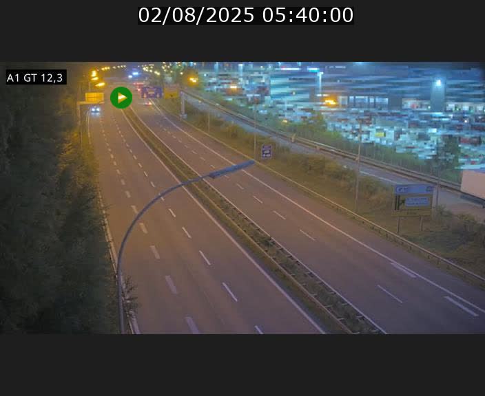 Traffic live webcam Luxembourg Senningerberg - A1 direction Allemagne - BK 12.3
