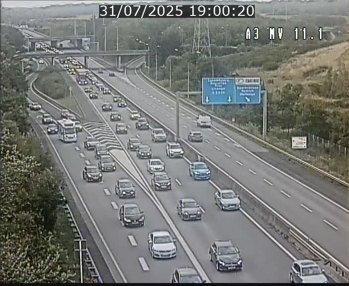 Traffic live webcam Luxembourg Croix de Bettembourg A3 - BK 11.1 - direction Luxembourg-ville