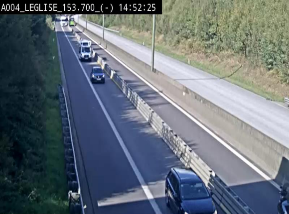 Webcam autoroute A4 (E411-E25) à Léglise, avant la jonction avec la N40. Vue orientée vers Bruxelles
