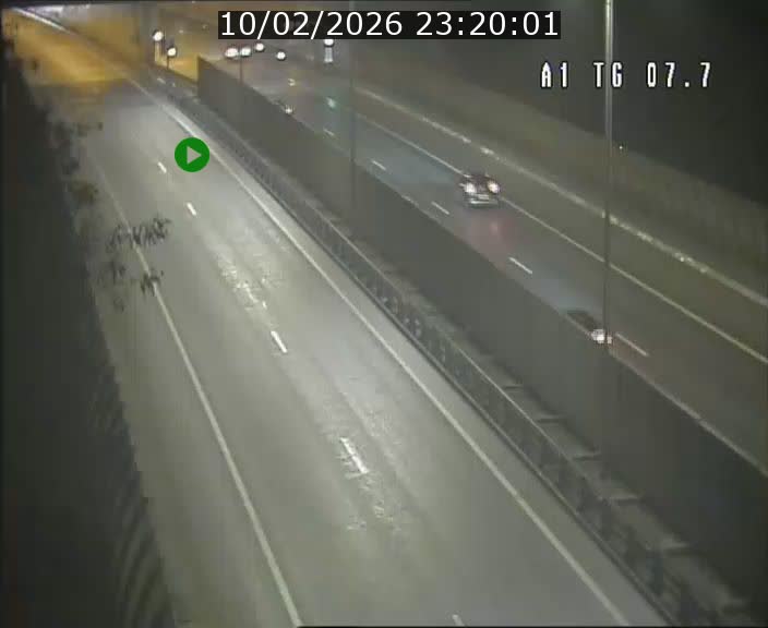 Traffic live webcam Luxembourg Kirchberg - A1 direction Luxembourg-ville - BK 7.7