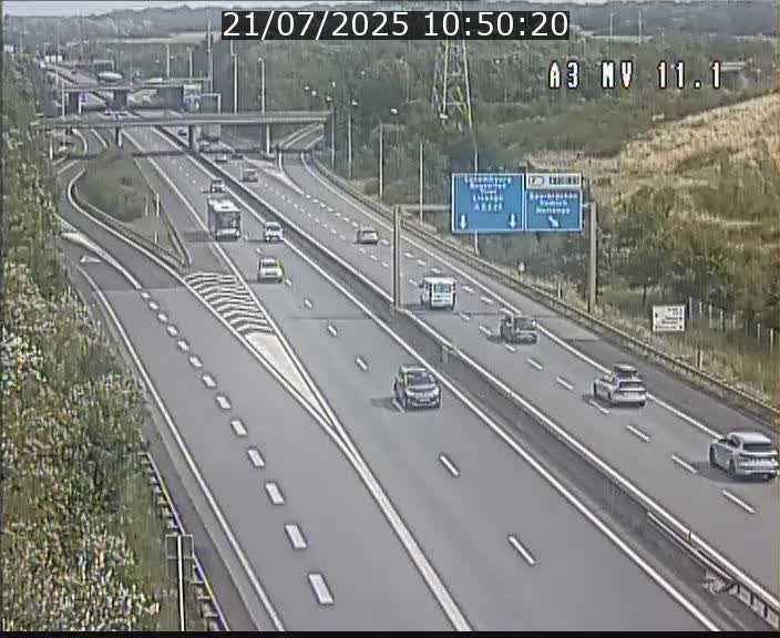 Traffic live webcam Luxembourg Croix de Bettembourg A3 - BK 11.1 - direction Luxembourg-ville
