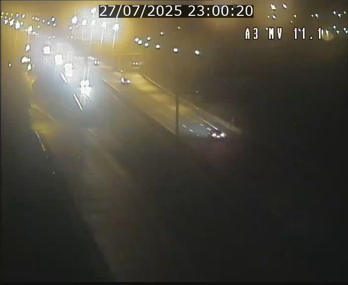 Traffic live webcam Luxembourg Croix de Bettembourg A3 - BK 11.1 - direction Luxembourg-ville