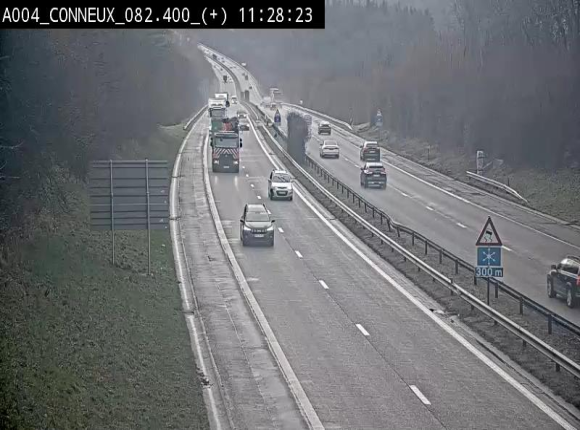 Webcam à hauteur de Conneux sur l'E411 en direction du sud de la Belgique