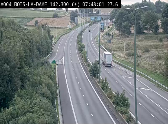 Webcam située entre la sortie 29 Neufchâteau et la jonction avec l'E25 en direction de Liège et Luxembourg