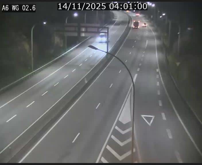 Traffic live webcam Luxembourg Croix de Cessange - A6 - BK 2.6 - direction France/Allemagne