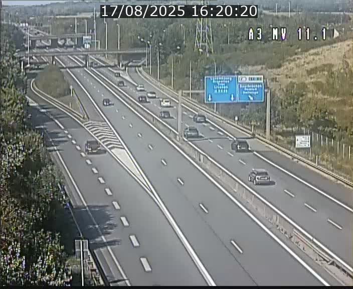 Traffic live webcam Luxembourg Croix de Bettembourg A3 - BK 11.1 - direction Luxembourg-ville