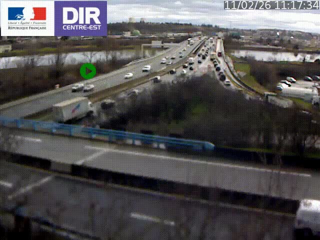 Clone of Caméra de circulation sur A7 à Lyon Perrache vers Marseille, le long du Rhône