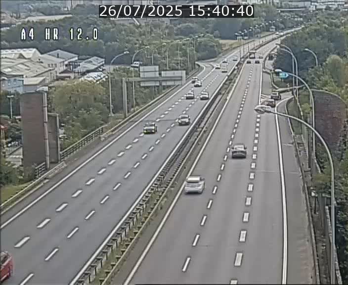 Traffic live webcam Luxembourg Jonction Foetz - A4 - BK 12.0 - direction Esch sur Alzette