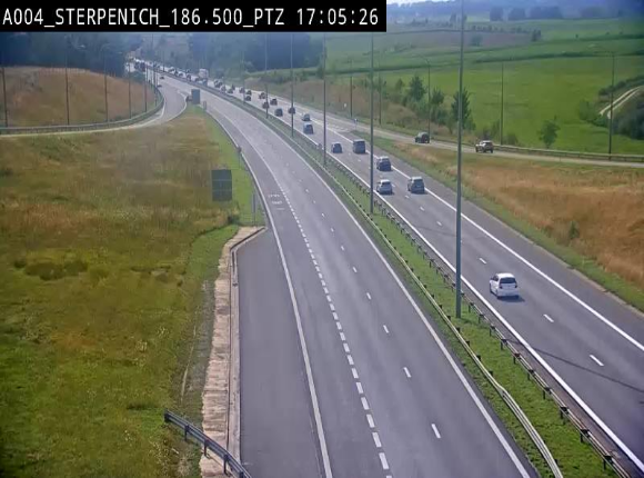 Webcam E411 à Sterpenich en Belgique près de la frontière du Luxembourg. Vue orientée vers Bruxelles