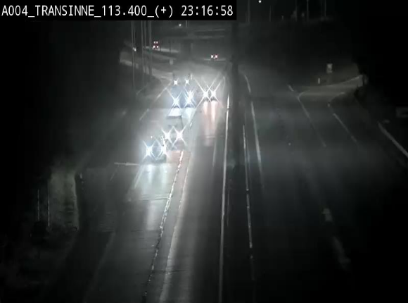 Webcam dans les Ardennes sur l'E411 à hauteur de Transinne. Vue orientée vers le sud de la Belgique