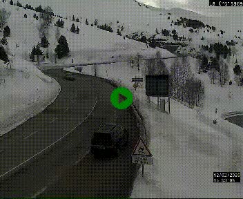Webcam au carrefour de la croisade, à la jonction entre la N22 et la N320, avant le poste de douane franco-andorrane. Webcam à 1790 mètres d'altitude