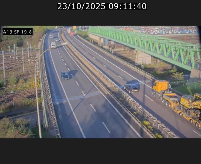 Traffic live webcam Luxembourg Croix de Bettembourg - A13 direction Esch-sur-Alzette - BK 19.8