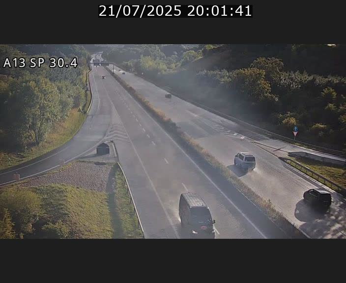 Traffic live webcam Luxembourg Altwies - A13 direction Luxembourg-ville - BK 30.4