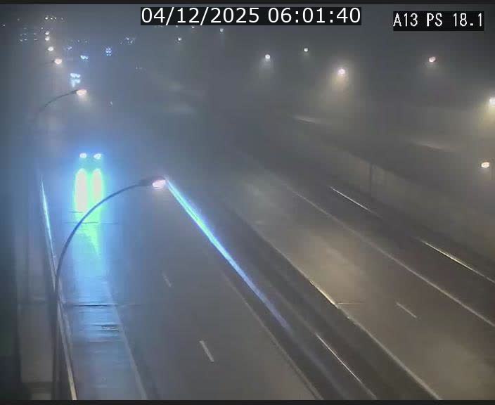 Traffic live webcam Luxembourg Dudelange - A13 direction Croix de Bettembourg - BK 18.1