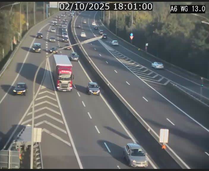 Traffic live webcam Luxembourg Mamer - A6 - BK 13 - direction Luxembourg/France/Allemagne