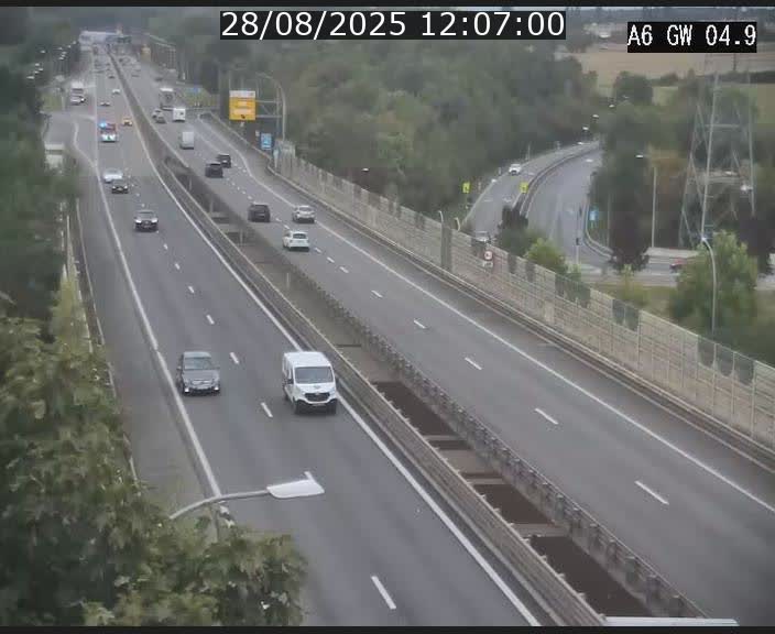 Traffic live webcam Luxembourg Croix de Cessange - A6 - BK 4.9 - direction Belgique