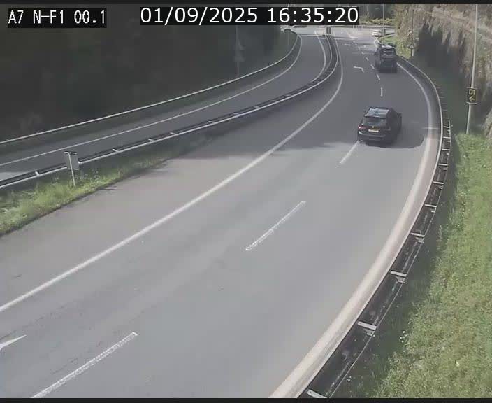 Webcam autoroute Luxembourg A7 située dans la sortie 1 Waldhof, vers la N11, avant le Tunnel Stafelter