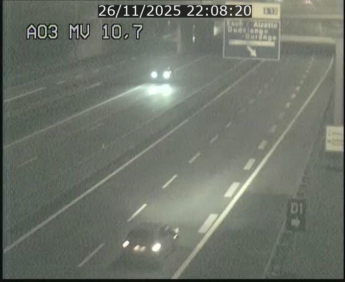 Traffic live webcam Luxembourg Croix de Bettembourg - A3 - BK 10.7 - direction France