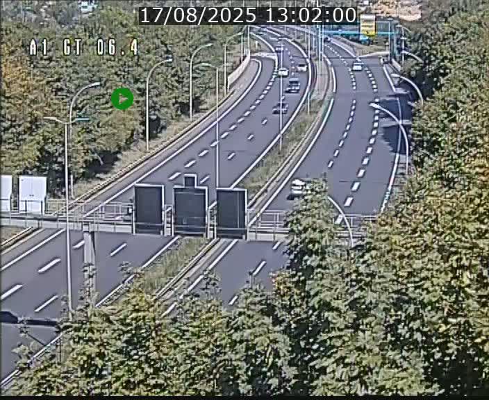 Traffic live webcam Luxembourg Hamm - A1 direction Sandweiler - BK 6.4