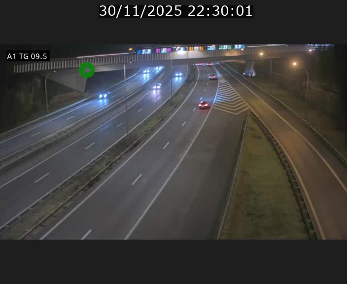 Traffic live webcam Luxembourg Jonction Grünewald - A1 direction Luxembourg-ville - BK 9.5