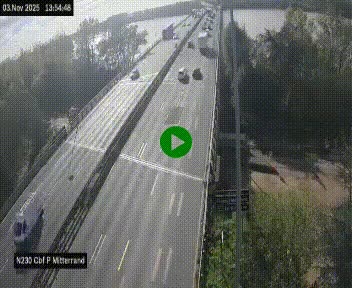 Webcam sur le périphérique de Bordeaux à l'est de la ville. Caméra située sur le Pont Mitterand sur la N230