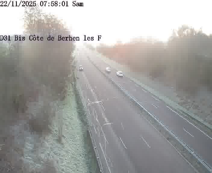 Webcam de surveillance sur D31bis (France) à Behren-lès-Forbach, cadrée vers Sarreguemines, proposant une information routière utile aux déplacements quotidiens.