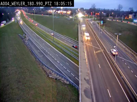 Webcam à la jonction entre la N81 et l'E411 à hauteur de la sortie 32 Longwy/Messancy à Arlon. Vue orientée vers Bruxelles