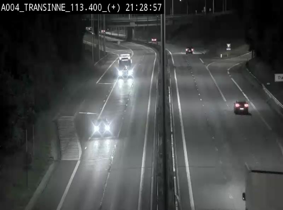 Webcam dans les Ardennes sur l'E411 à hauteur de Transinne. Vue orientée vers le sud de la Belgique