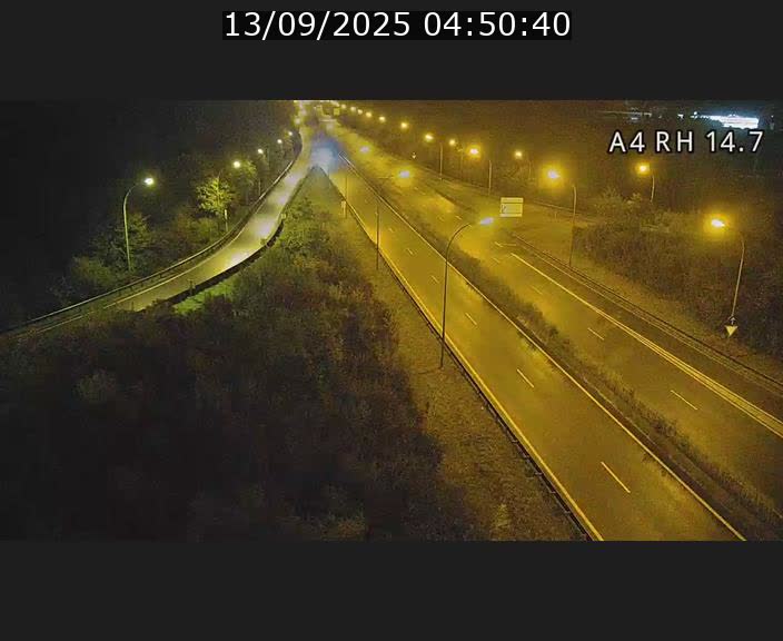 Traffic live webcam Luxembourg Jonction Lankelz - A4 - BK 14.7 - direction Luxembourg