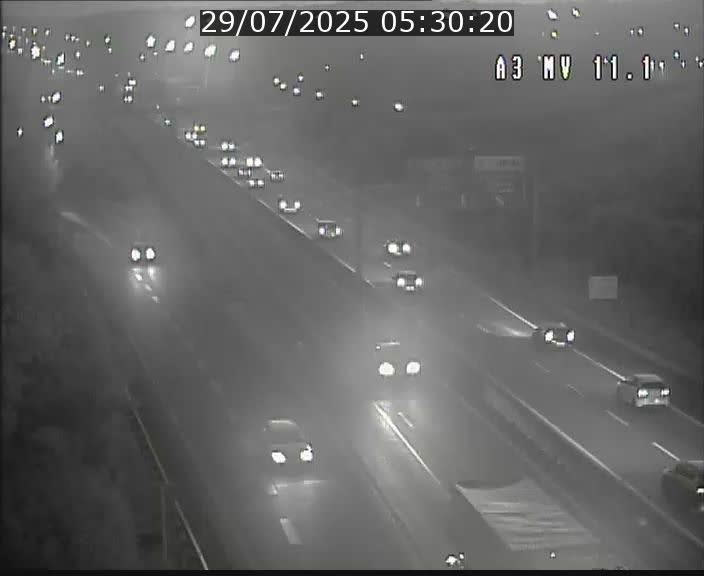 Traffic live webcam Luxembourg Croix de Bettembourg A3 - BK 11.1 - direction Luxembourg-ville