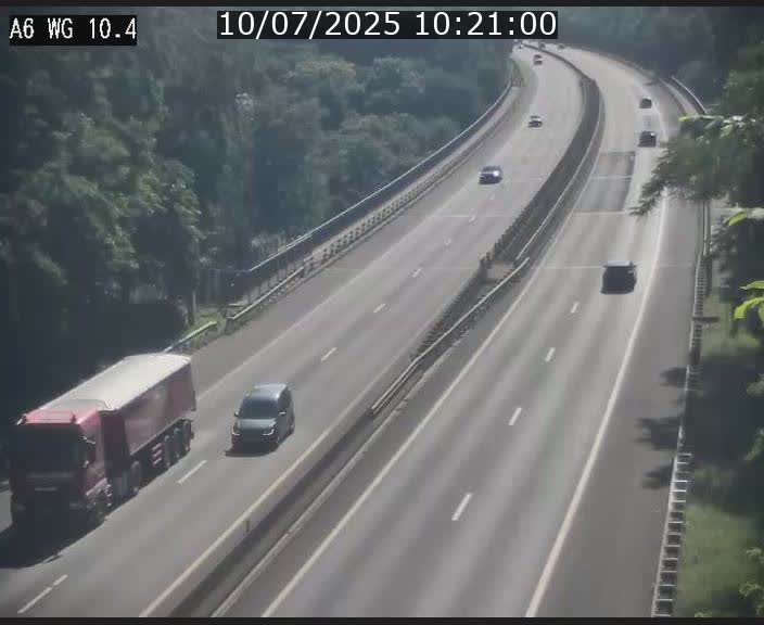 Traffic live webcam Luxembourg Mamer - A6 - BK 10.4 - direction Luxembourg/France/Allemagne