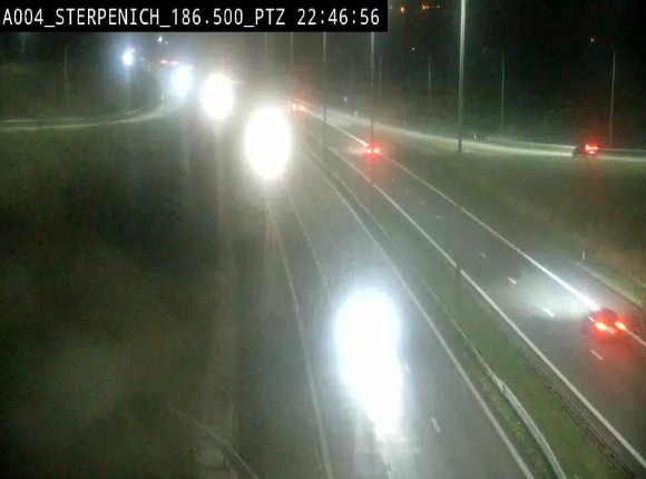 Webcam E411 à Sterpenich en Belgique près de la frontière du Luxembourg. Vue orientée vers Bruxelles