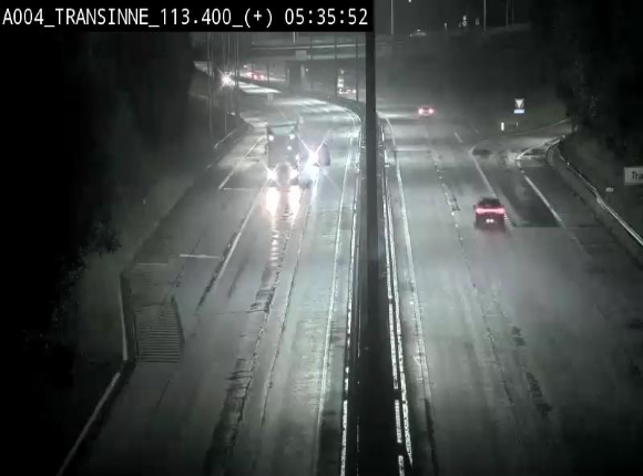 Webcam dans les Ardennes sur l'E411 à hauteur de Transinne. Vue orientée vers le sud de la Belgique