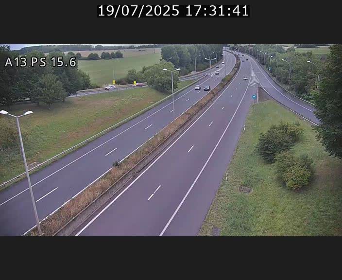 Traffic live webcam Luxembourg Kayl - A13 direction Dudelange - BK 15.6