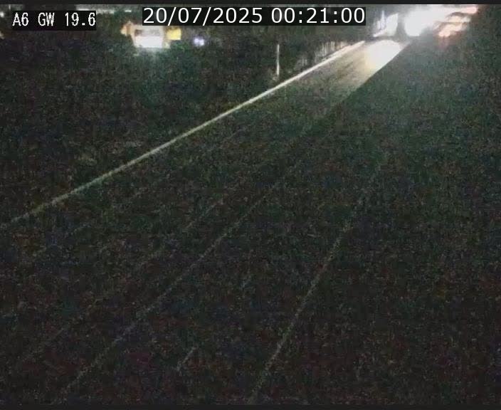 Traffic live webcam Luxembourg - Steinfort - A6 - BK 19.6 - direction Belgique
