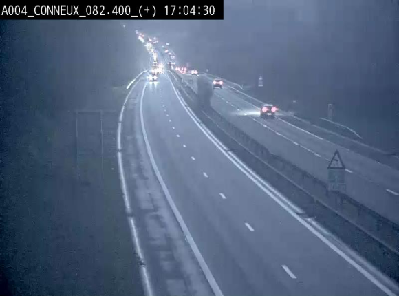 Webcam à hauteur de Conneux sur l'E411 en direction du sud de la Belgique