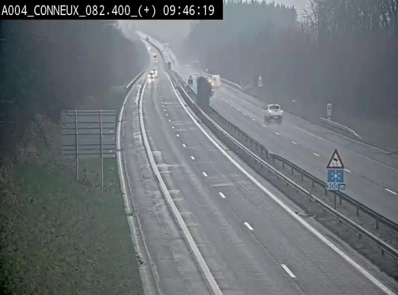 Webcam à hauteur de Conneux sur l'E411 en direction du sud de la Belgique