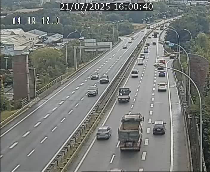 Traffic live webcam Luxembourg Jonction Foetz - A4 - BK 12.0 - direction Esch sur Alzette