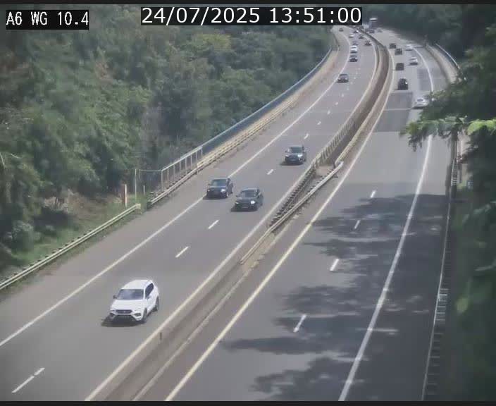Traffic live webcam Luxembourg Mamer - A6 - BK 10.4 - direction Luxembourg/France/Allemagne