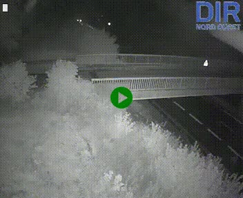 Webcam sur A84 à hauteur de Pont-Farcy, au niveau du pont autoroutier sur la Vire, au sud de Saint-Lô