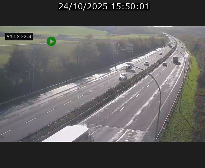 Traffic live webcam Luxembourg Flaxweiler - A1 direction Luxembourg - BK 22.4